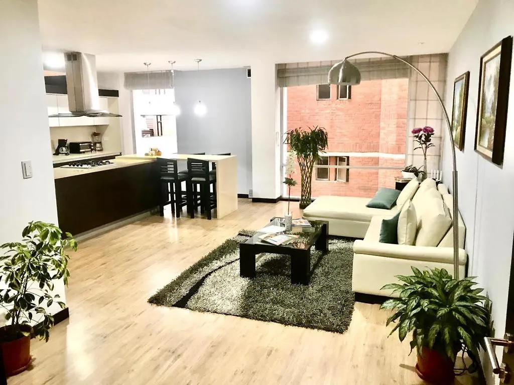 Quito,Amplia Suite Avant Plaza 0*, Quito Ecuador